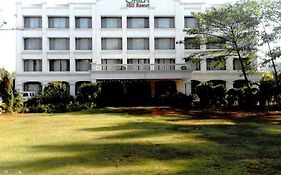 Shilpi Hill Resort